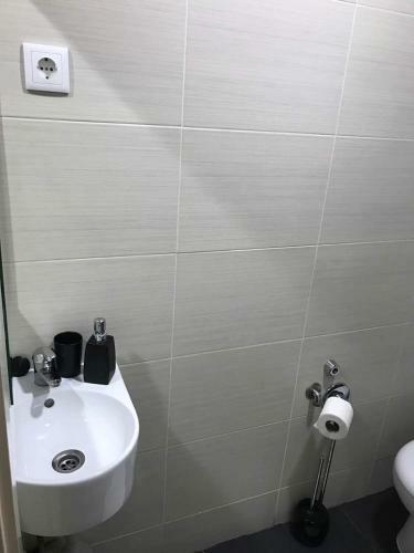 Hostal Jualis Guest House