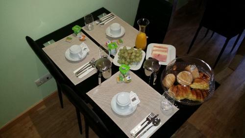 Hostal Vivacity Porto - Rooms & Apartments