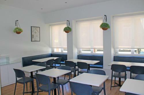 Hostal Vivacity Porto - Rooms & Apartments