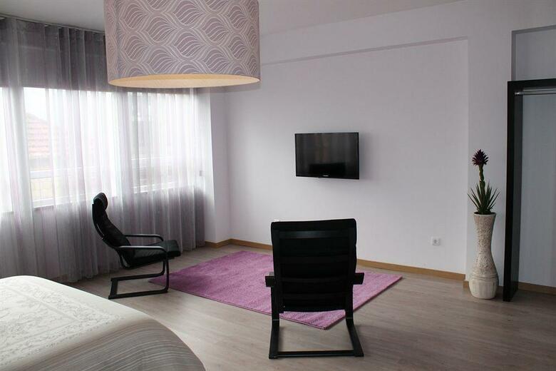 Hostal Vivacity Porto - Rooms & Apartments