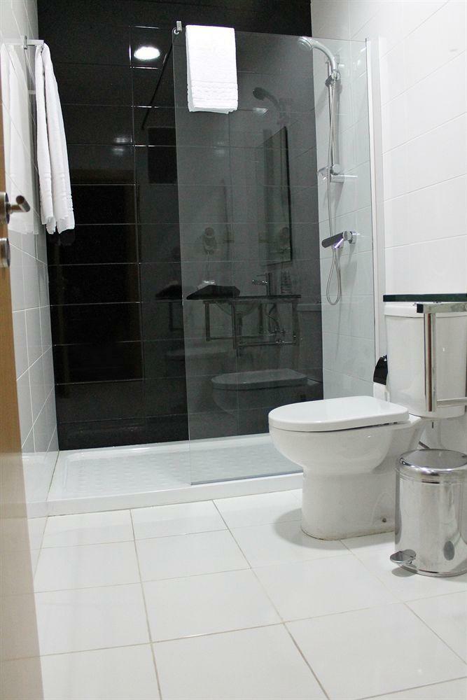 Hostal Vivacity Porto - Rooms & Apartments