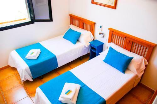 Villa Conil With Heated Pool And Air Conditioning