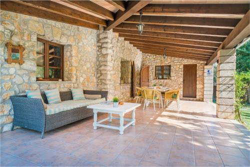 Villa Can Llobera II