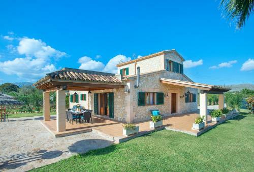 Splendid Villa Troy A Mediterranean Pearl