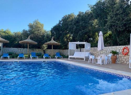 Villa Son Masa, Country House With Pool