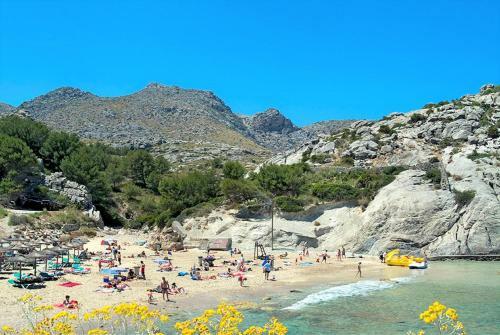 Relax In Surpreme Villa La Font With Big Pool