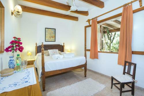 Relax In Surpreme Villa La Font With Big Pool