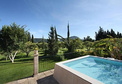 Pollenca Villa Sleeps 12 With Pool Air Con And Wifi