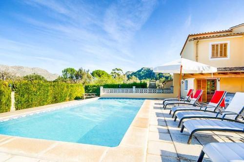 Pollenca Villa Sleeps 6 With Pool Air Con And Wifi