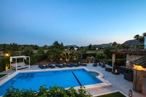 Villa In Pollenca Sleeps 10 Includes Swimming Pool And Air Con