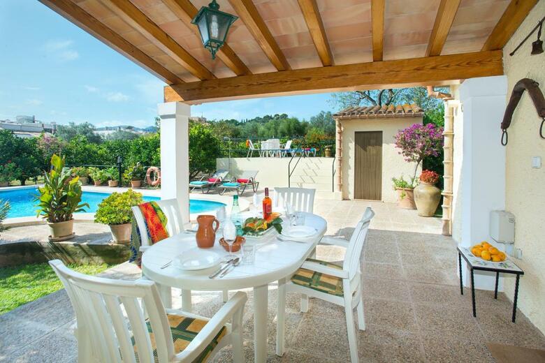 Charming Villa Mateu With Fantastic Pool