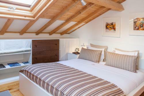 By Bolh�o - Apartments