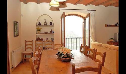 Ponts Villa Sleeps 18 With Pool And Air Con