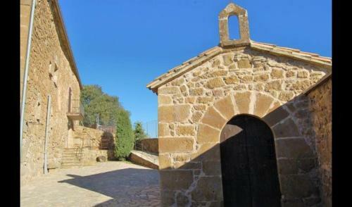 Ponts Villa Sleeps 18 With Pool And Air Con