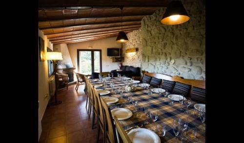 Prats de Llucanes Villa Sleeps 15 With Pool