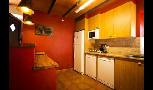 Prats de Llucanes Villa Sleeps 15 With Pool