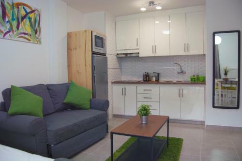C�ntrico Apartamento Con Balc�n Cerca de La Playa
