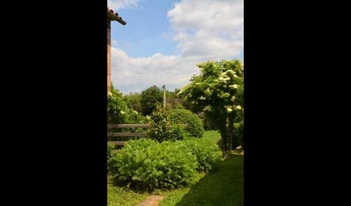 Puig-reig Villa Sleeps 8 With Pool