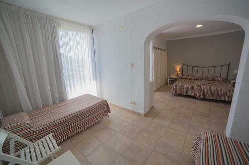 Casa Del Mar Hotel & Apartaments