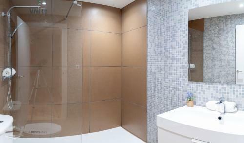 Apartamento Vista Roses Mar - Penthouses