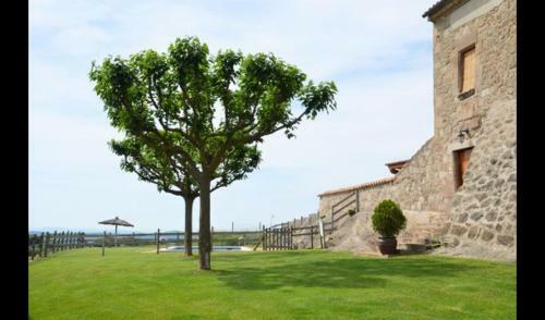 Villa In Sagas Sleeps 17 With Pool