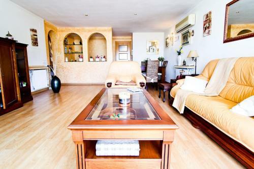 Apartamento Rubens Planet Costa Dorada