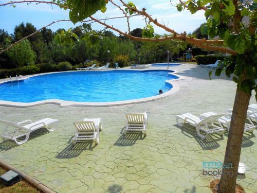 Apartamento Inmobooking Vancouver ,climatizado Y Con Piscina
