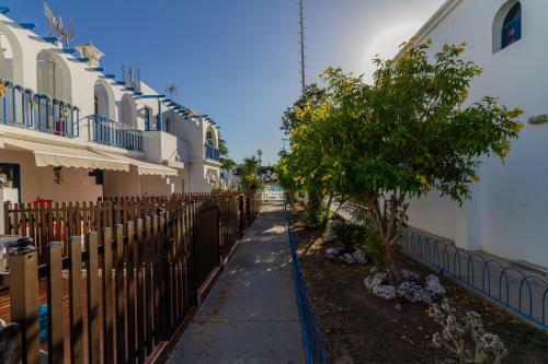 Flatguest Playmar * Pool * Terrace * Beach