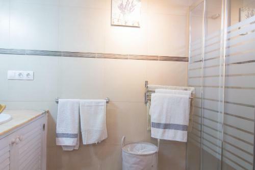 Flatguest Los Tunos +garden +pool +wifi