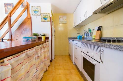 Flatguest Los Tunos +garden +pool +wifi