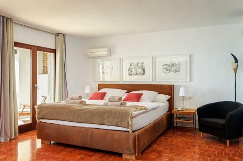Montiboli Villa Sleeps 6 With Air Con