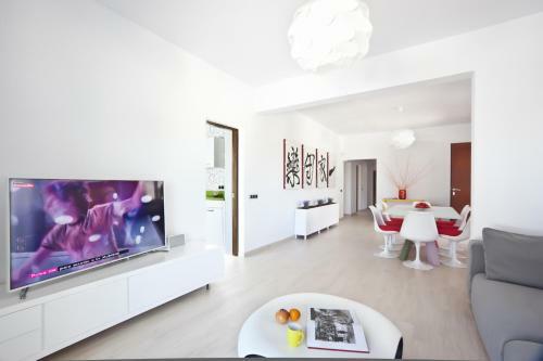 Beautiful 5 Star Villa With Private Pool, Ibiza Villa 1076