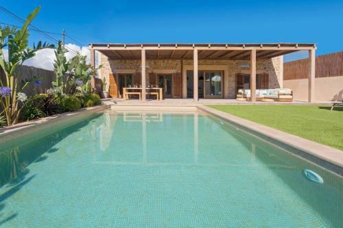 New! Villa Can Ginebra