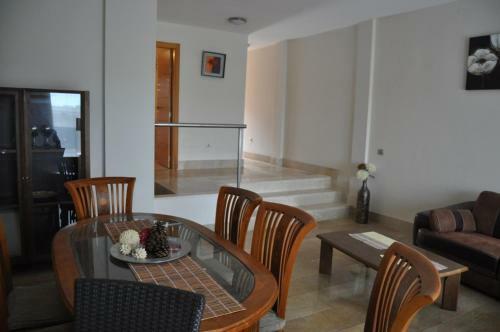 Sun Bay Villa Close To The Beach And Golf