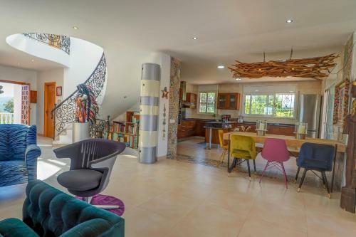 Villa Talaya By Hello Apartments Sitges
