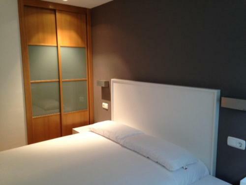 Apartamento Ulia B - Local Rentss