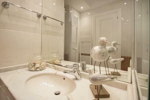 Bare By Oldtown Ss Apartments