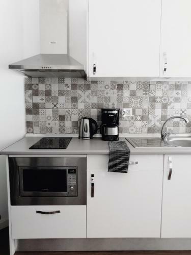 Island 201 Modern & Minimalist Apartments