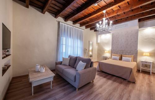 Apartamentos Suites Plaza Vandale