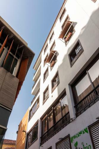 Modern Apartment Next To Plaza de Espa�a