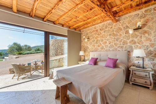 New! Villa Can Prats Deluxe Heated Pool