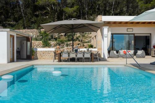 New! Villa Can Prats Deluxe Heated Pool