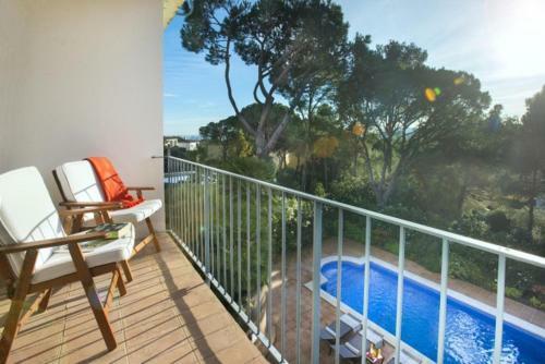 Santa Margarida Villa Sleeps 8 With Pool