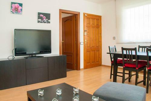 Santa Oliva Villa Sleeps 8 Pool Wifi