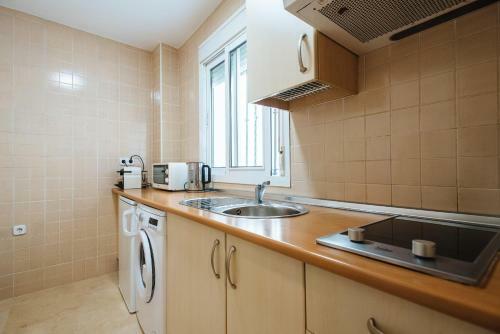 Apartamento Hostly Lagar Center-fibre-parking Optional-cless