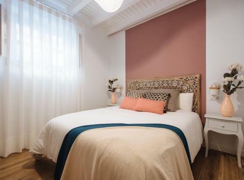 Lola de Triana Apartments