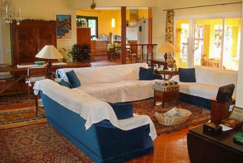 Solius Villa Sleeps 6 Pool Wifi