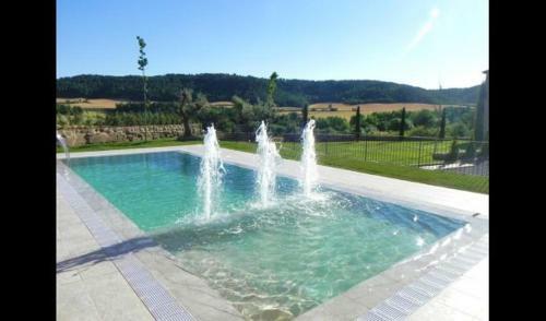 Solsona Villa Sleeps 15 With Pool