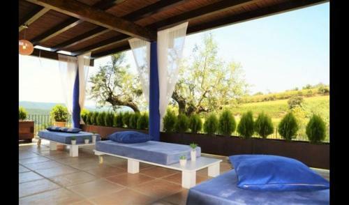 Solsona Villa Sleeps 20 With Pool