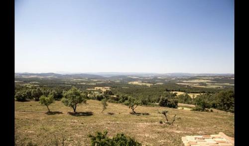 Solsona Villa Sleeps 11 With Pool